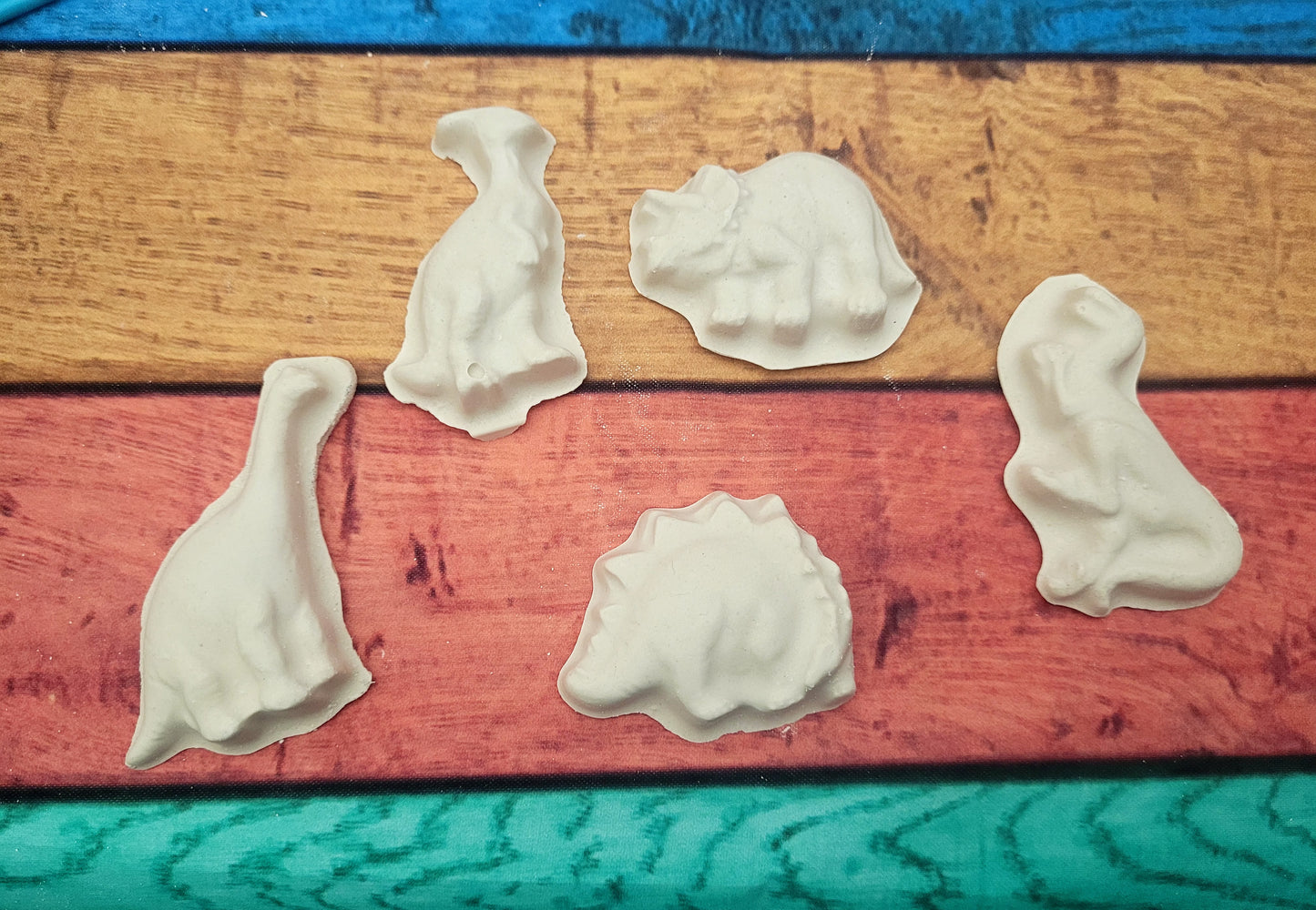 Mini Dinosaurs Plaster Painting Party favours
