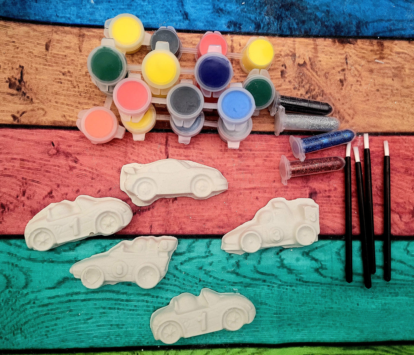 Bulk racing car Mini vehicles Plaster Painting party favours