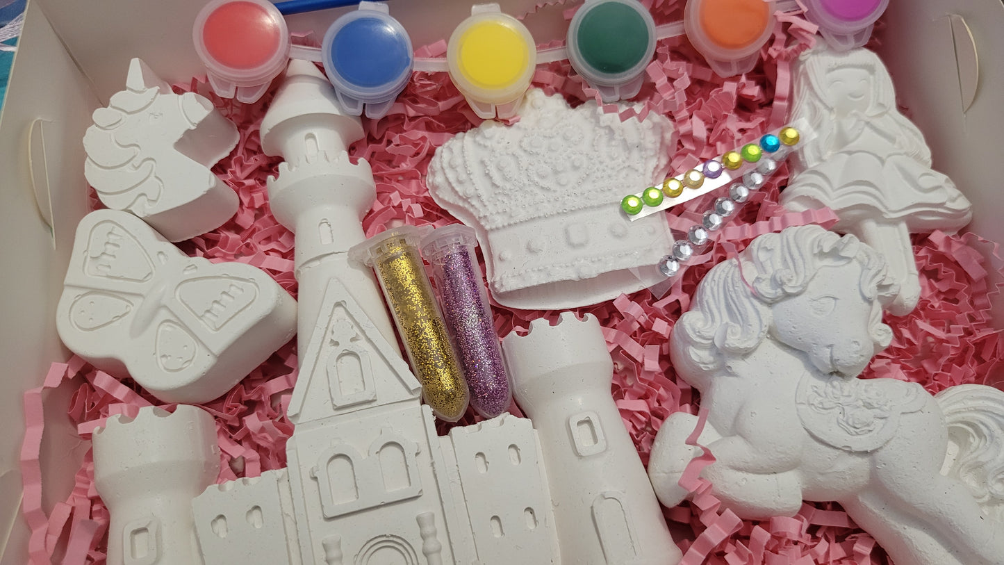 Girl gift pack castle crown horse Plaster Painting rainbow birthday girl present gift set
