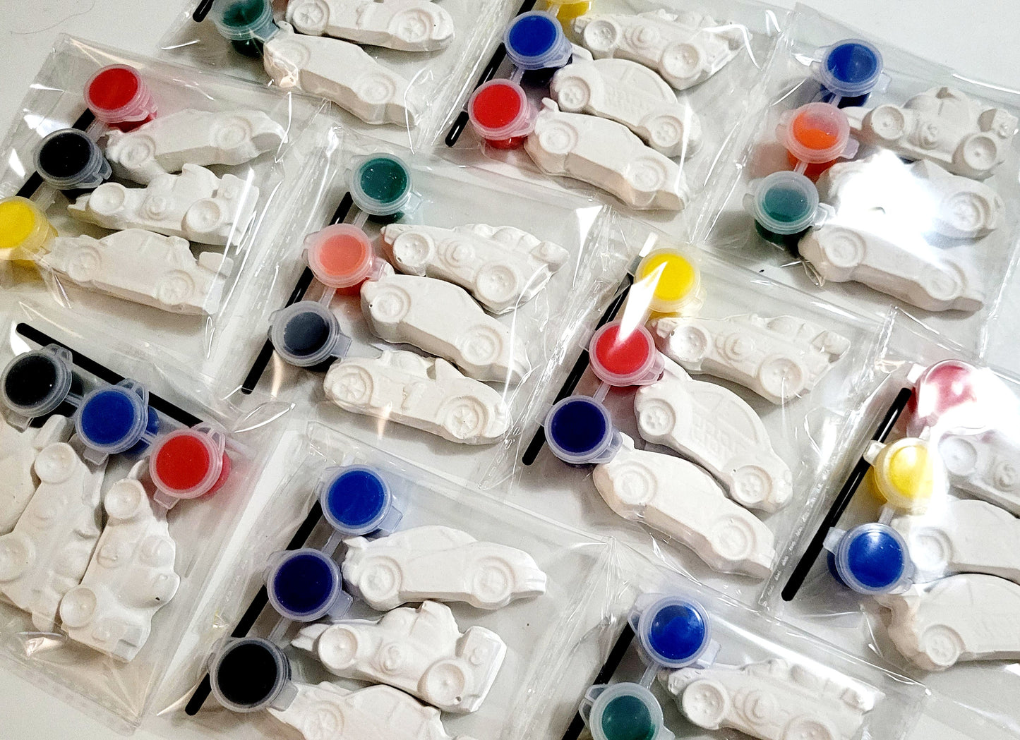 Bulk racing car Mini vehicles Plaster Painting party favours