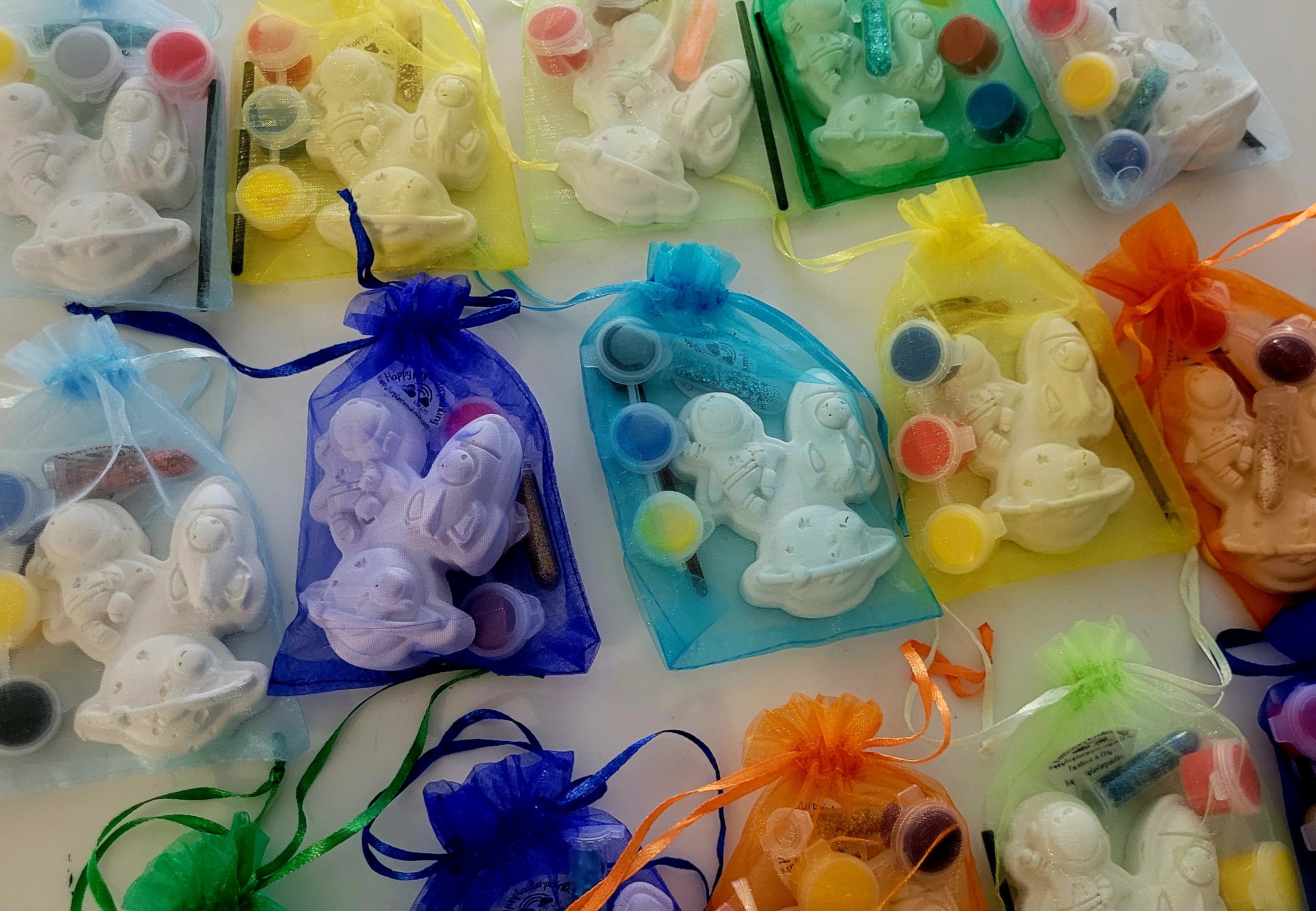 Plaster Party Plaster painting Party favours favors bag gifts birthday idea kids ...