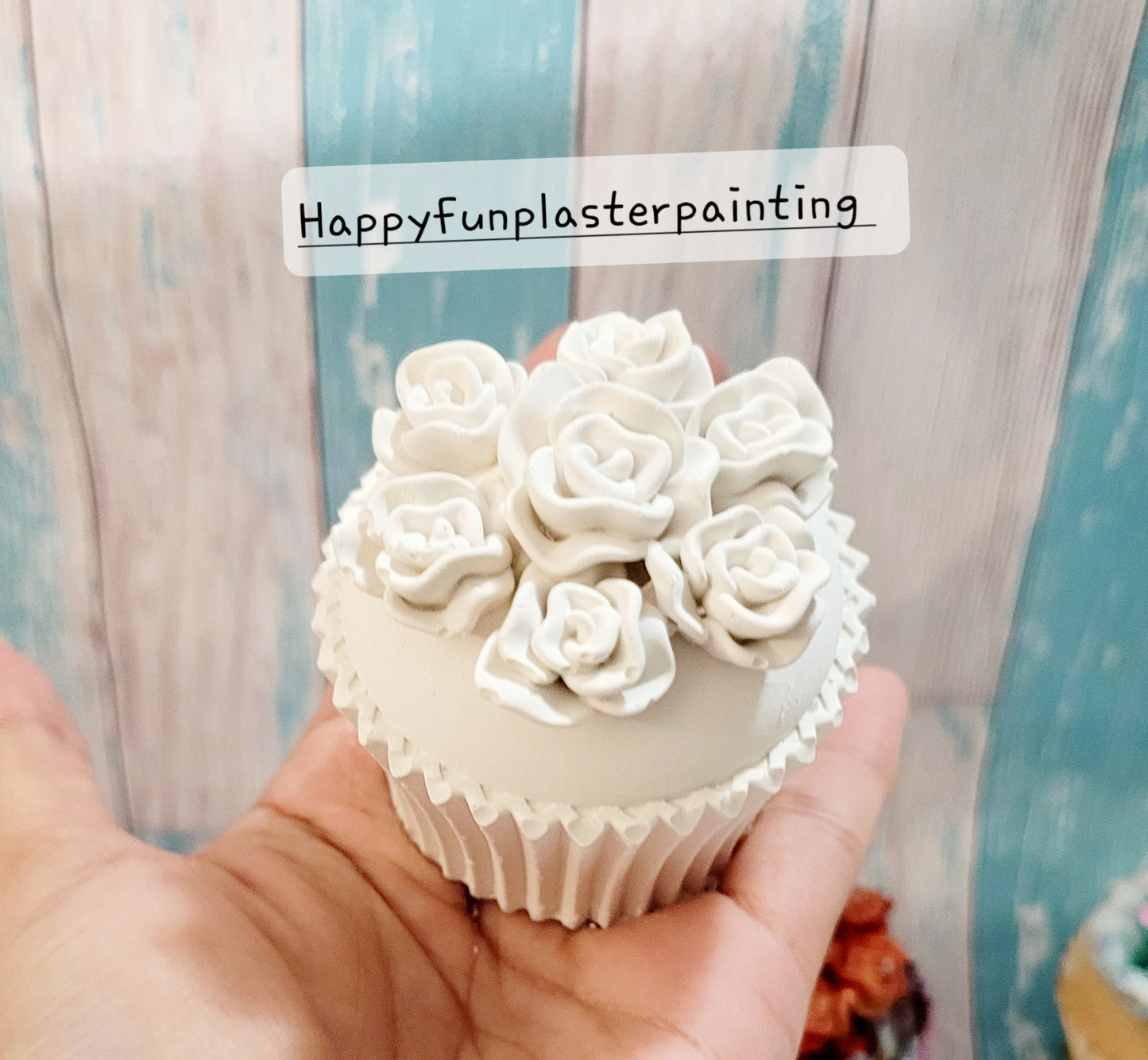 Only Plaster Painting cupcake Party favour birthday gifts